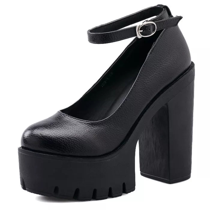 Layla Chunky Pumps