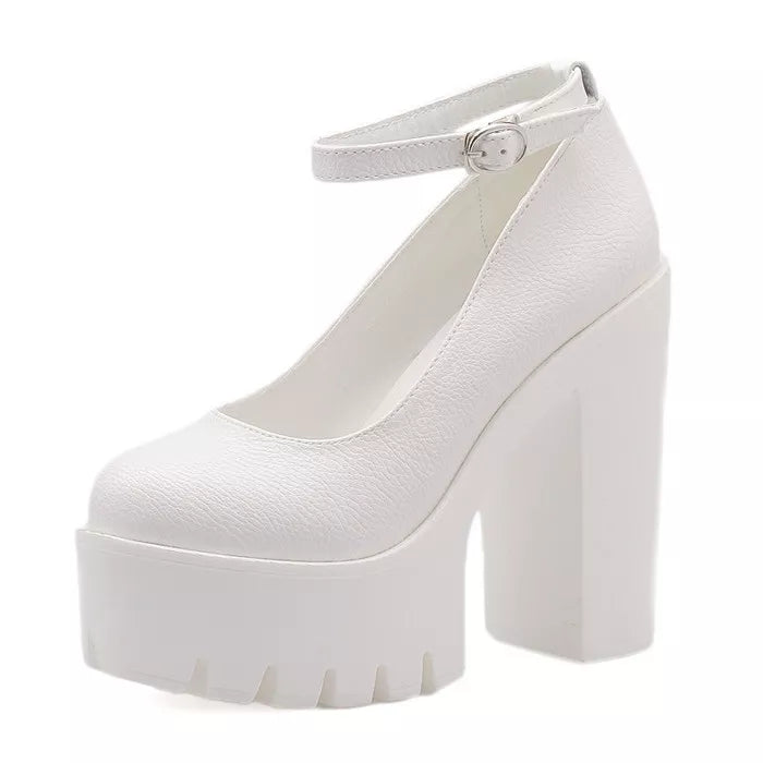 Layla Chunky Pumps